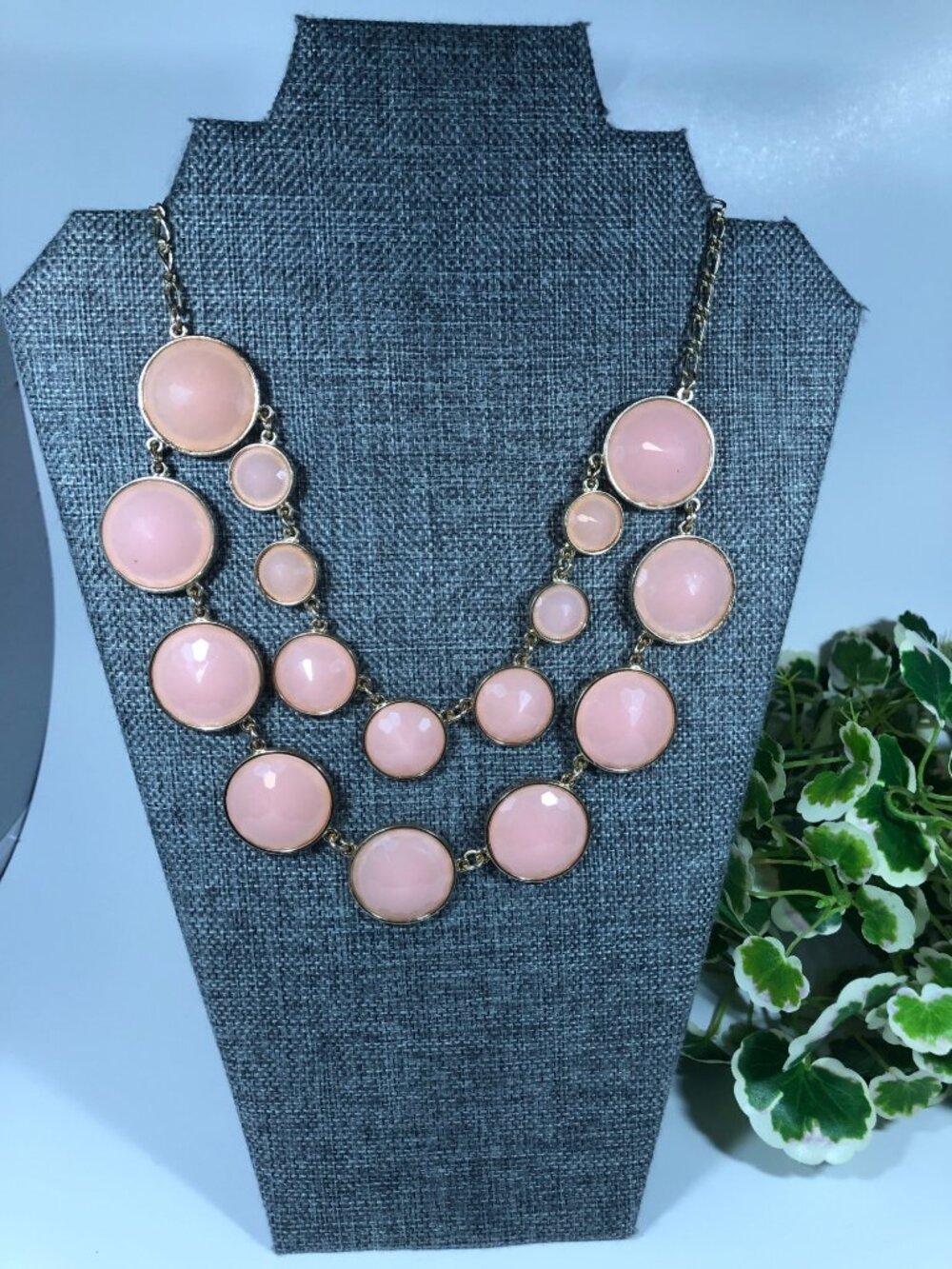 Charming Charlie Peach Facet Stones Lucite Bib Gold Tone Two Strand 18" Necklace